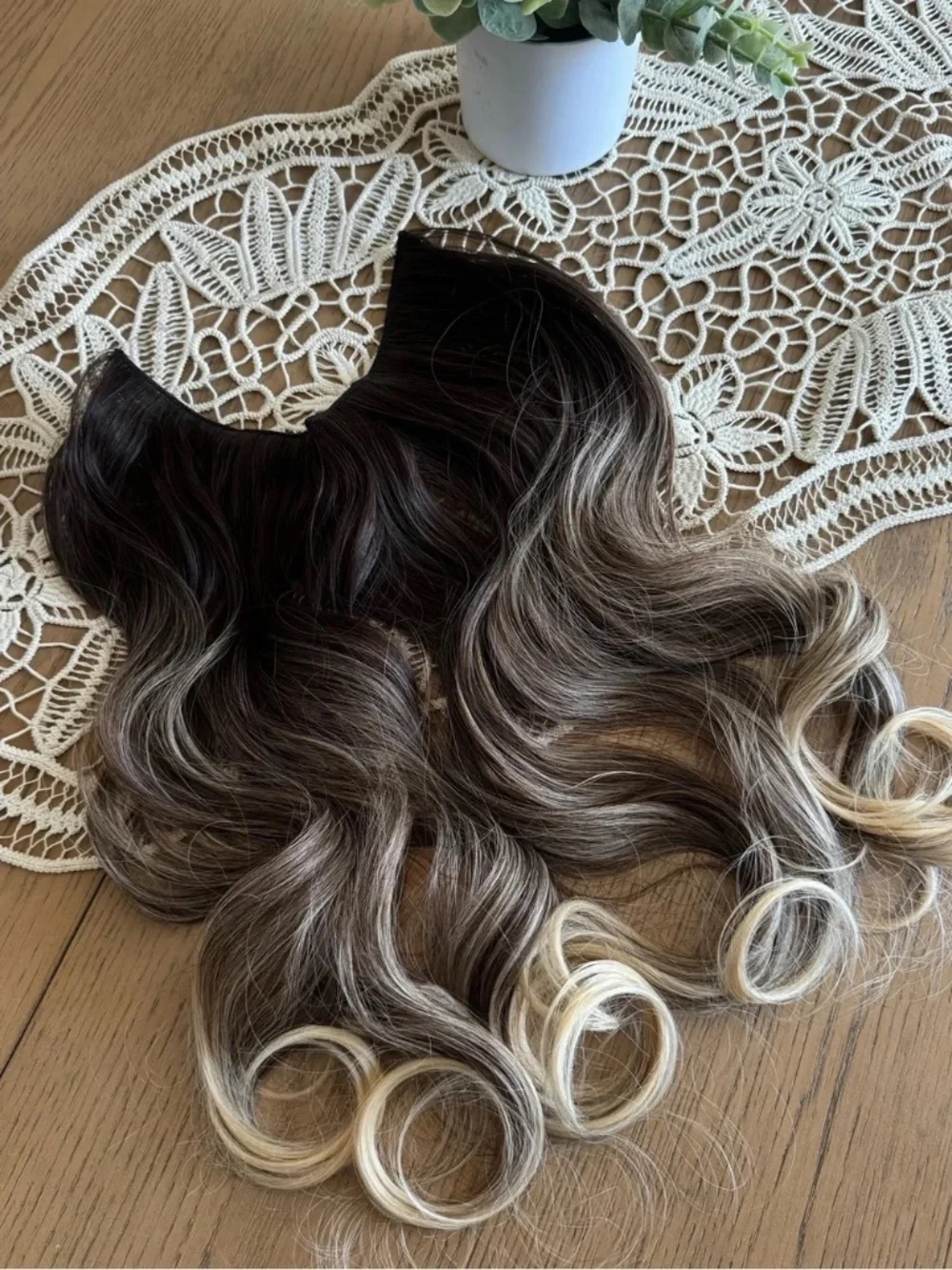 18 in Halo Hair Extension Human Hair & Synthetic Blend Brown Blonde Balayage